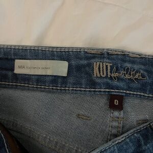 Toothpick skinny lowrise jeans